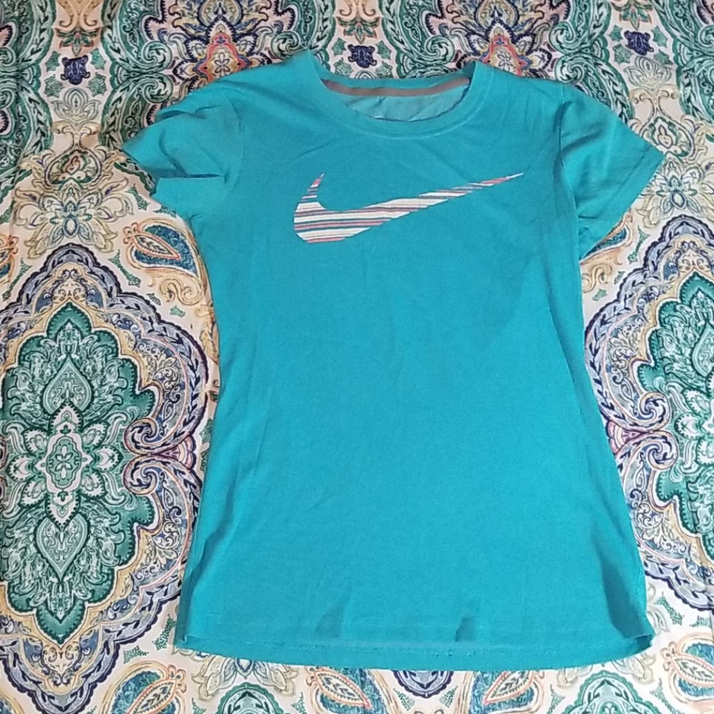 Nike Tee
